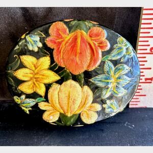 Vintage Kashmir India Hand Painted Lacquered Paper Mache Box Ali Brothers